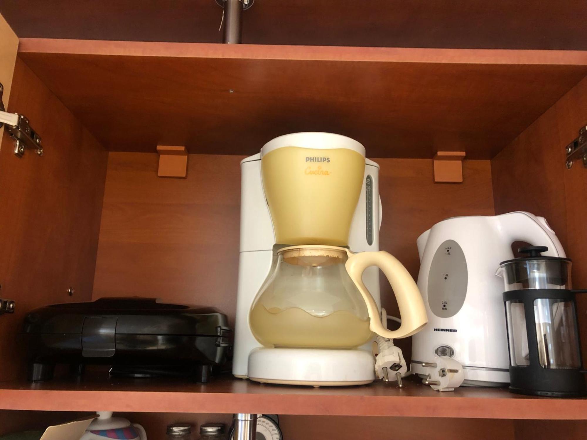 Adrian Home 3 Rooms Apartment 普洛耶什蒂 外观 照片
